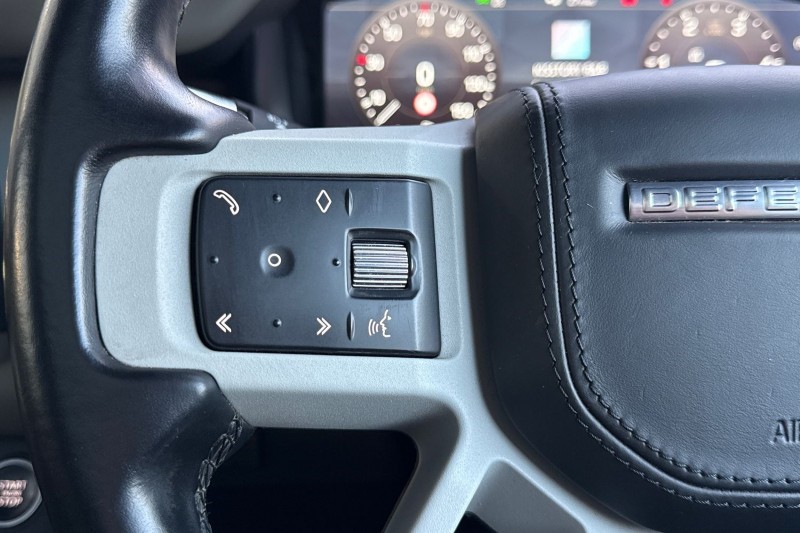 Used Land Rover Defender 2022 for sale - 77662136: Photo 29
