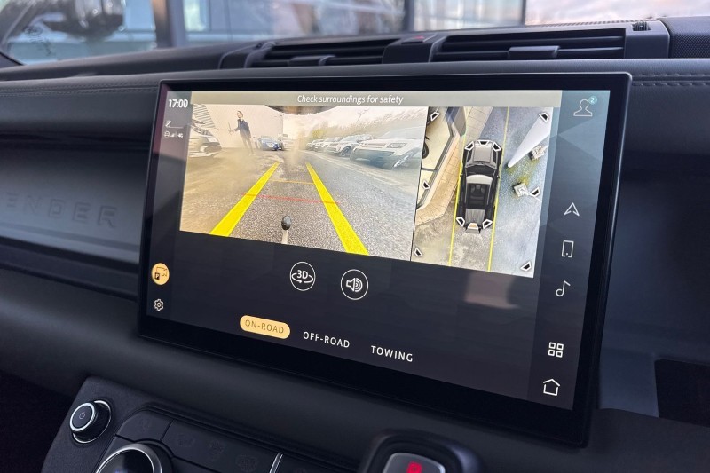 Used Land Rover Defender 2022 for sale - 77662136: Photo 32