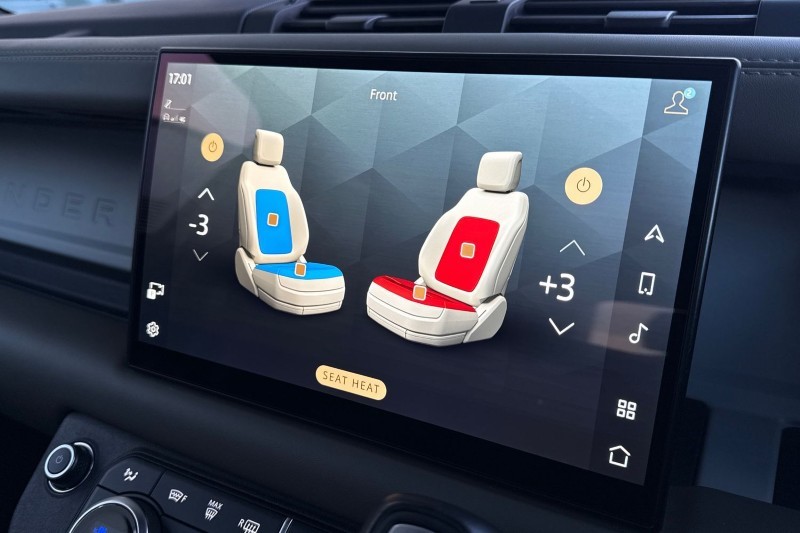 Used Land Rover Defender 2022 for sale - 77662136: Photo 35