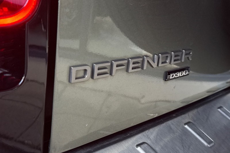 Used Land Rover Defender 2022 for sale - 77662136: Photo 45