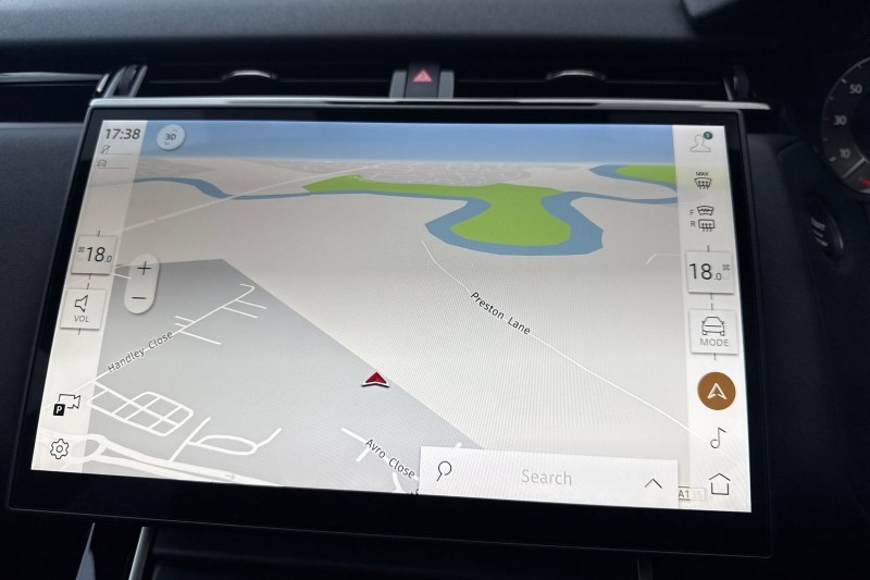 Used Land Rover Range Rover Velar 2025 for sale - 76980814: Photo 11