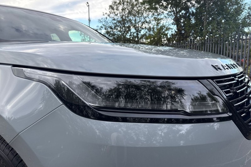 Used Land Rover Range Rover Velar 2025 for sale - 76980814: Photo 17