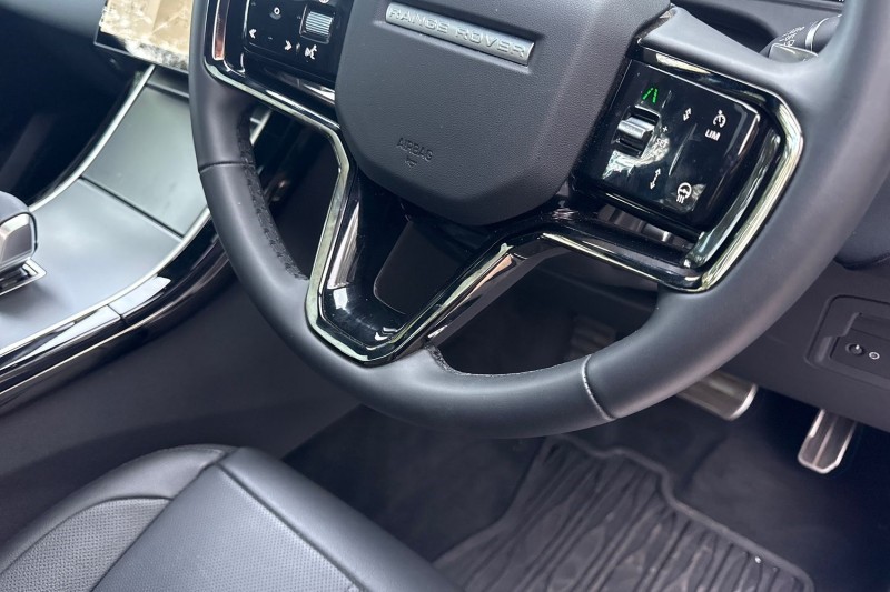 Used Land Rover Range Rover Velar 2025 for sale - 76980814: Photo 27