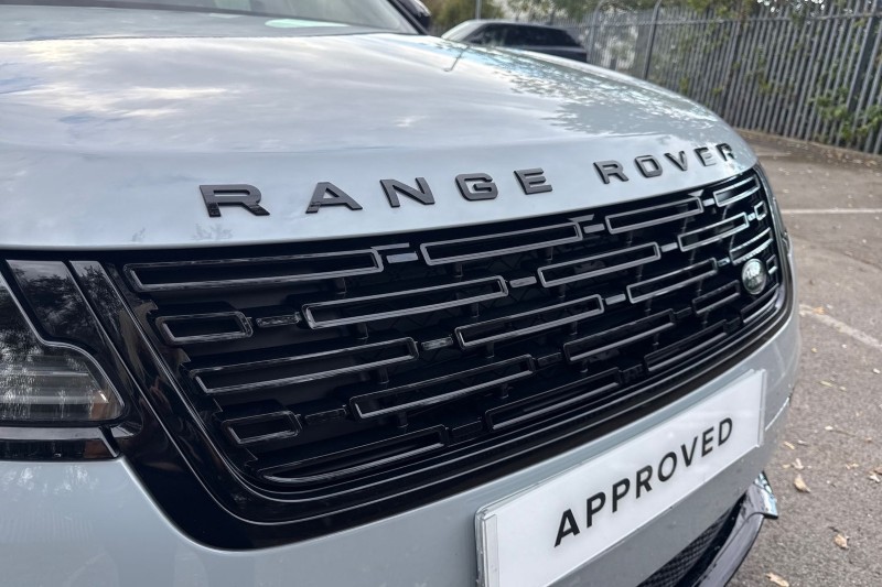 Used Land Rover Range Rover Velar 2025 for sale - 76980814: Photo 41