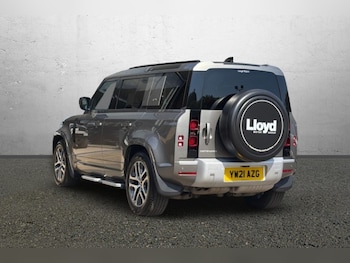 Used Land Rover Defender 2021 for sale - 79515670: Photo