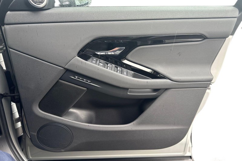 Used Land Rover Range Rover Evoque 2025 for sale - 76980802: Photo 21