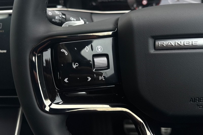 Used Land Rover Range Rover Evoque 2025 for sale - 76980802: Photo 27