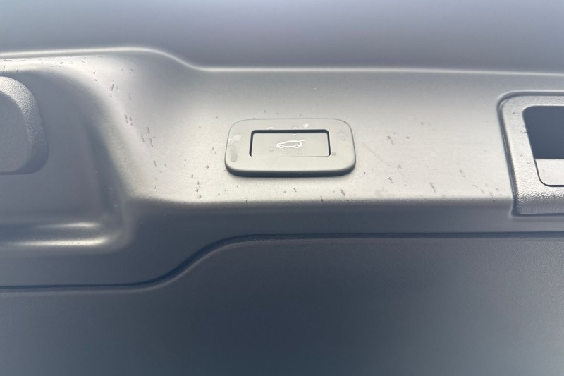 Used Land Rover Range Rover Evoque 2025 for sale - 76980802: Photo 38