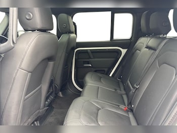 Used Land Rover Defender 2024 for sale - 79365359: Photo