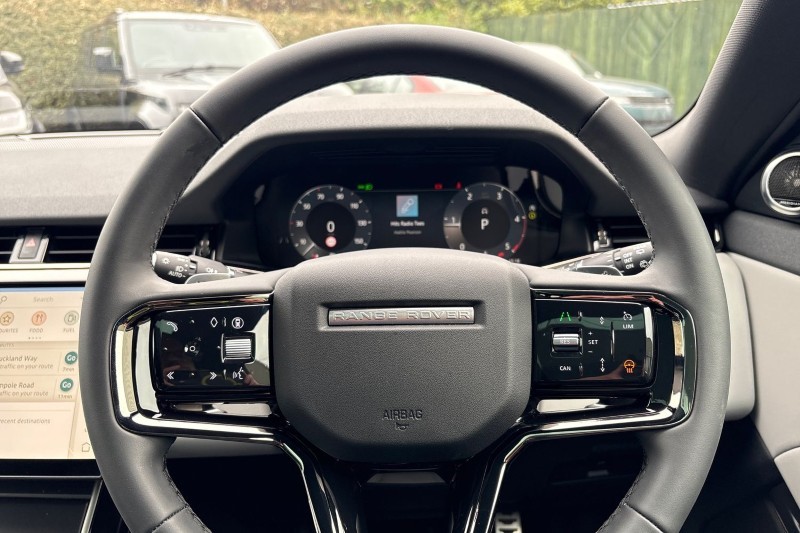 Used Land Rover Range Rover Evoque 2025 for sale - 77997089: Photo 27