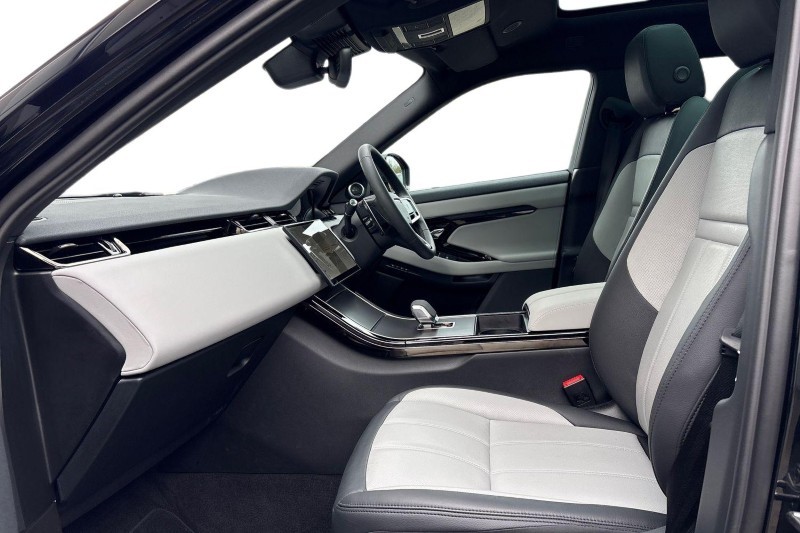 Used Land Rover Range Rover Evoque 2025 for sale - 77997089: Photo 3