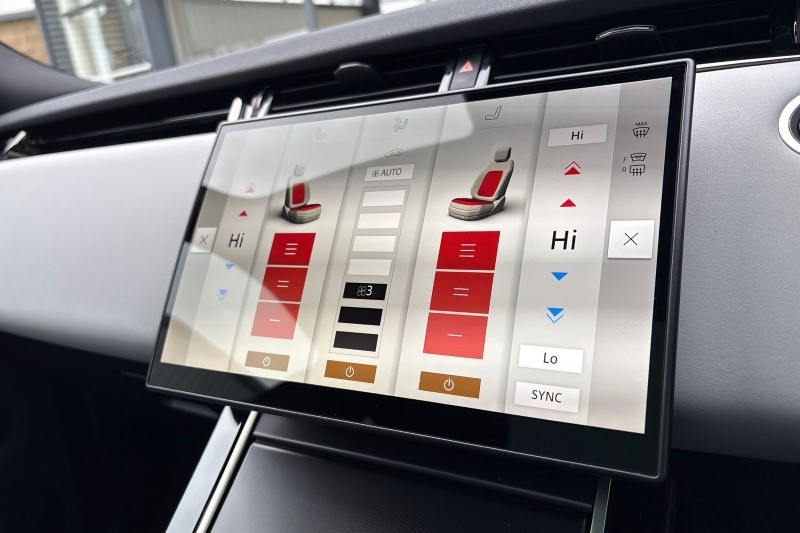 Used Land Rover Range Rover Evoque 2025 for sale - 77997089: Photo 36