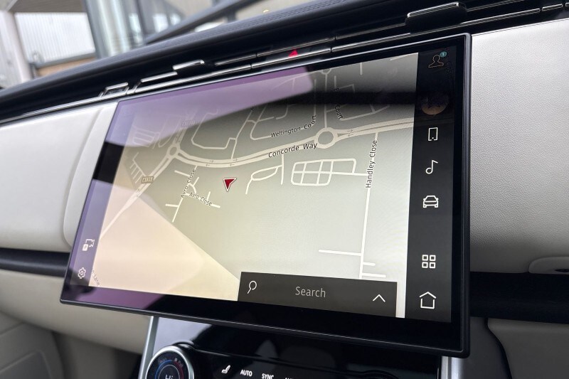 Used Land Rover Range Rover 2023 for sale - 77813047: Photo 11