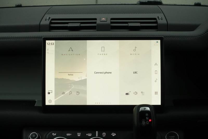 Used Land Rover Defender 2023 for sale - 78219071: Photo 14