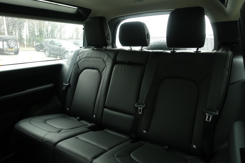 Used Land Rover Defender 2023 for sale - 78219071: Photo 5