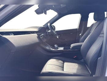Used Land Rover Range Rover Evoque 2025 for sale - 78555654: Photo