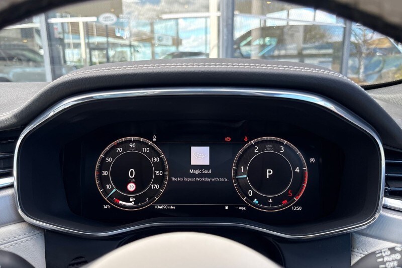 Used Jaguar F-Pace 2023 for sale - 78090468: Photo 17