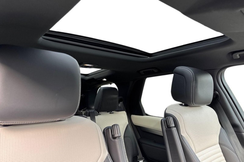 Used Land Rover Discovery 2022 for sale - 76981162: Photo 21