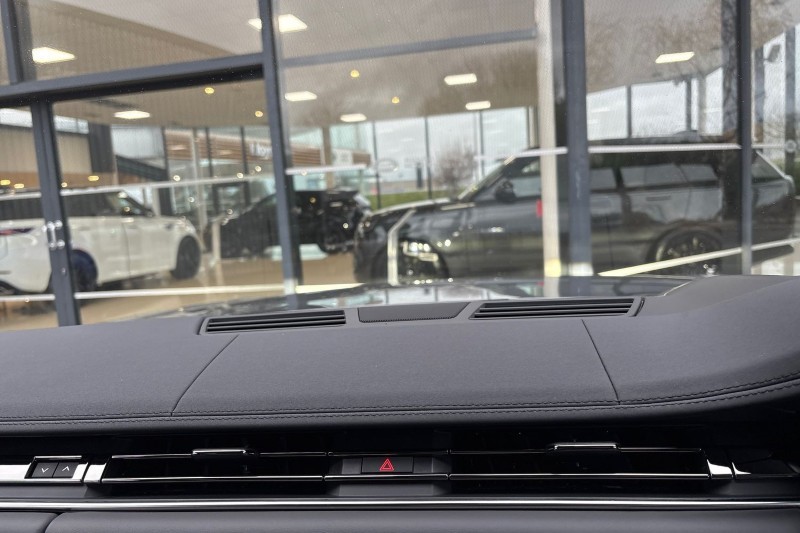 Used Land Rover Range Rover 2025 for sale - 77285796: Photo 38