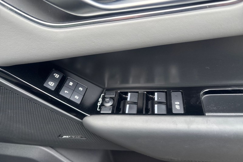 Used Land Rover Range Rover Velar 2024 for sale - 77170646: Photo 23