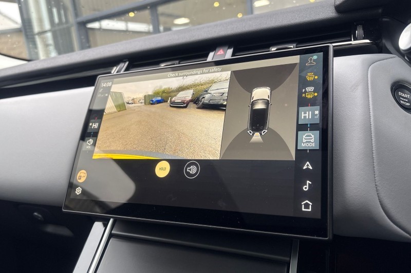 Used Land Rover Range Rover Velar 2024 for sale - 77170646: Photo 32