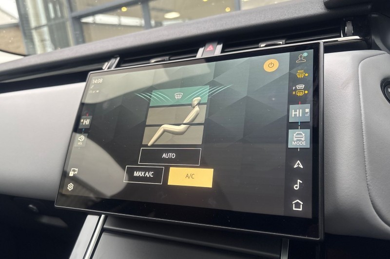 Used Land Rover Range Rover Velar 2024 for sale - 77170646: Photo 34