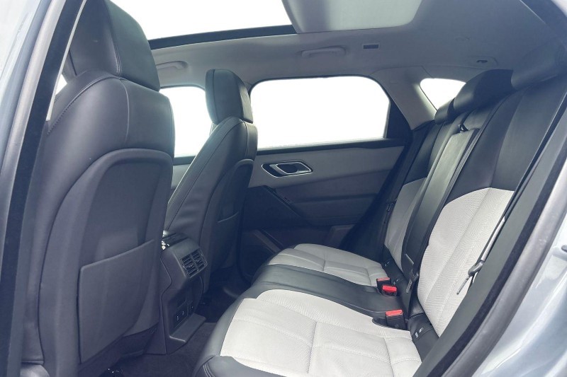 Used Land Rover Range Rover Velar 2024 for sale - 77170646: Photo 4