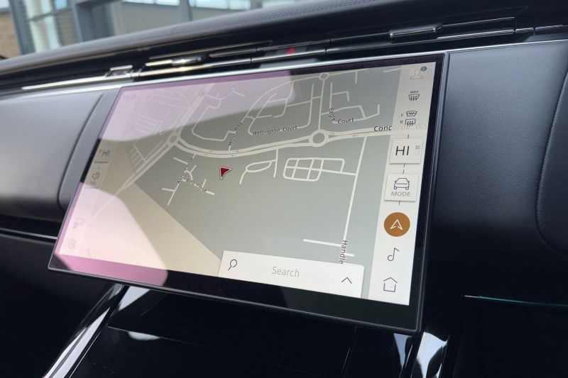 Used Land Rover Range Rover Sport 2023 for sale - 76981672: Photo 11