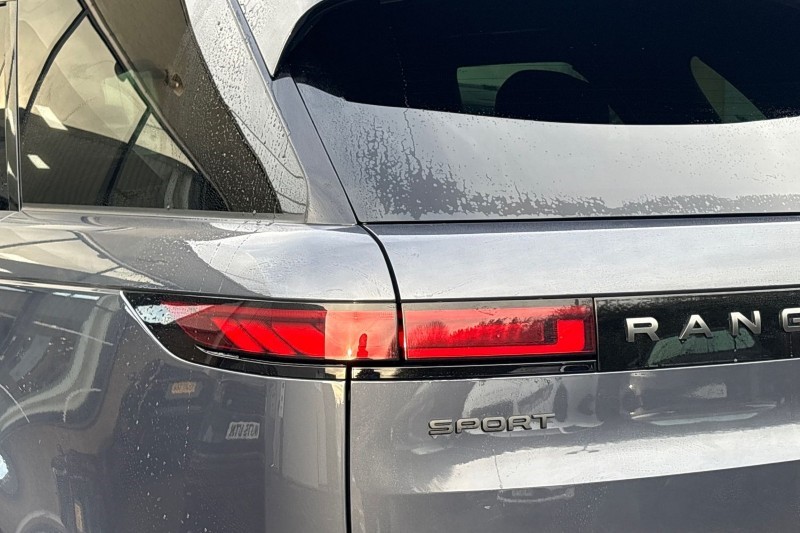 Used Land Rover Range Rover Sport 2023 for sale - 76981672: Photo 19