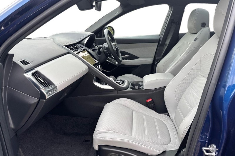 Used Jaguar E-Pace 2023 for sale - 77819277: Photo 3