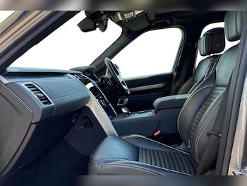 Used Land Rover Discovery 2024 for sale - 78442431: Photo