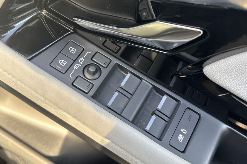 Used Land Rover Range Rover Evoque 2023 for sale - 77640856: Photo 23