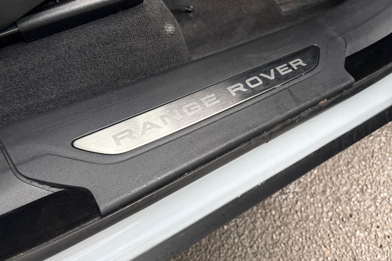 Used Land Rover Range Rover Velar 2023 for sale - 77474724: Photo 13