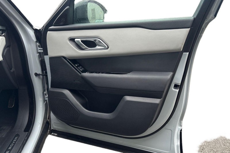 Used Land Rover Range Rover Velar 2023 for sale - 77474724: Photo 35