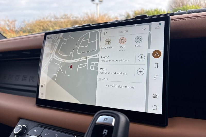 Used Land Rover Defender 2024 for sale - 76982195: Photo 11