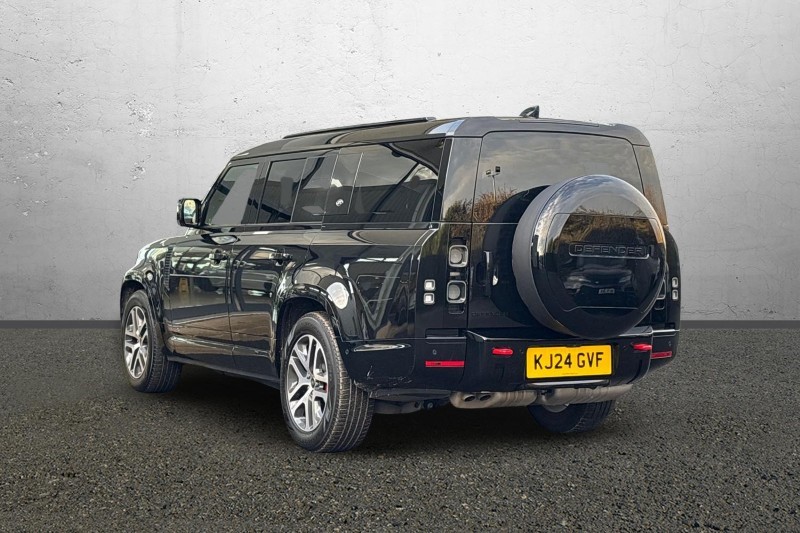 Used Land Rover Defender 2024 for sale - 76982195: Photo 2