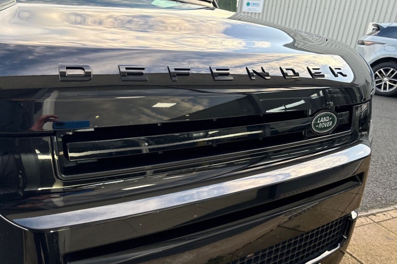 Used Land Rover Defender 2024 for sale - 76982195: Photo 47