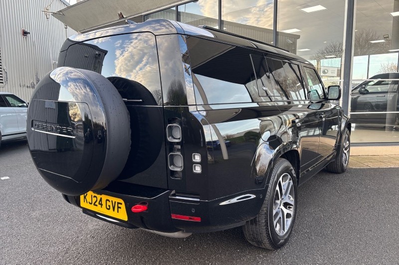 Used Land Rover Defender 2024 for sale - 76982195: Photo 52