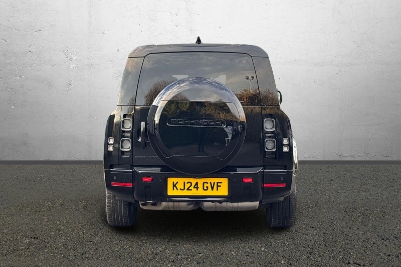 Used Land Rover Defender 2024 for sale - 76982195: Photo 6