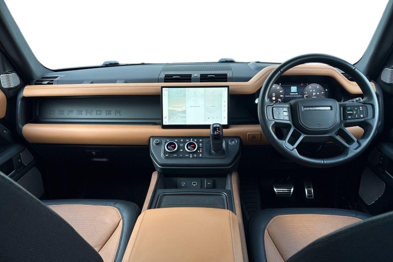 Used Land Rover Defender 2024 for sale - 76982195: Photo 9