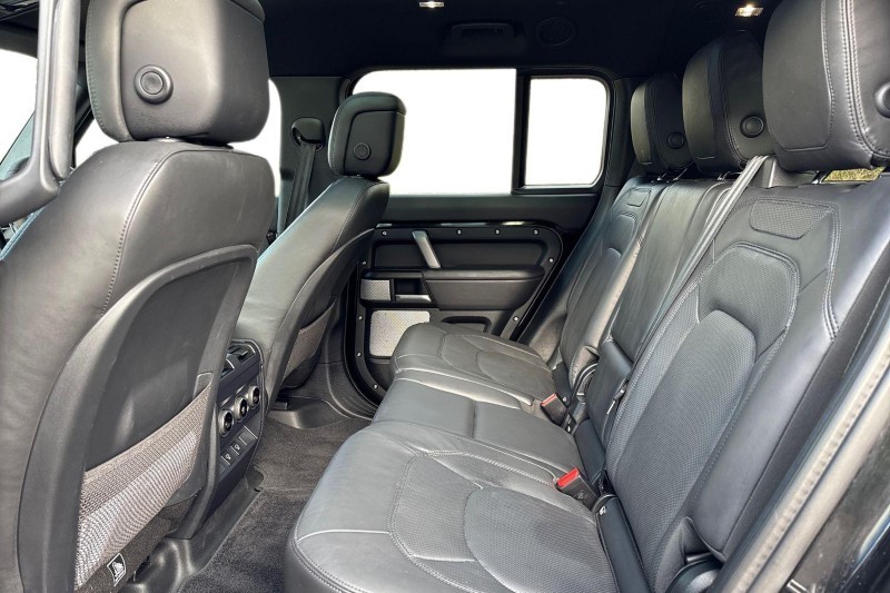 Used Land Rover Defender 2024 for sale - 77819295: Photo 4