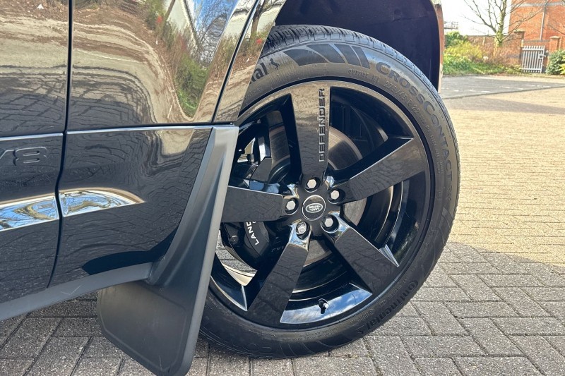 Used Land Rover Defender 2024 for sale - 77819295: Photo 50