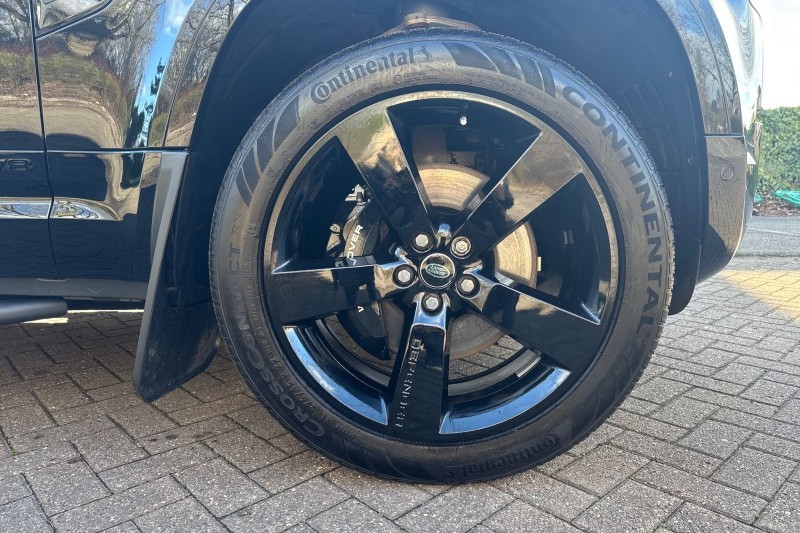 Used Land Rover Defender 2024 for sale - 77819295: Photo 8