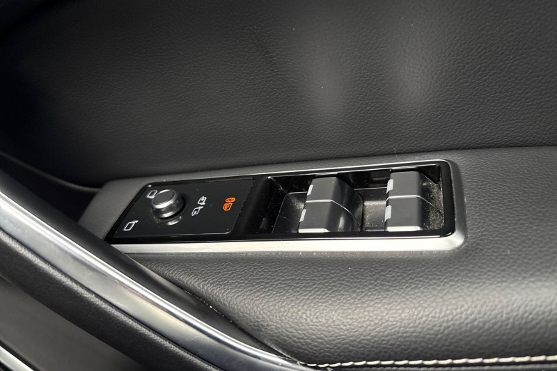 Used Jaguar F-Pace 2022 for sale - 76980873: Photo 24