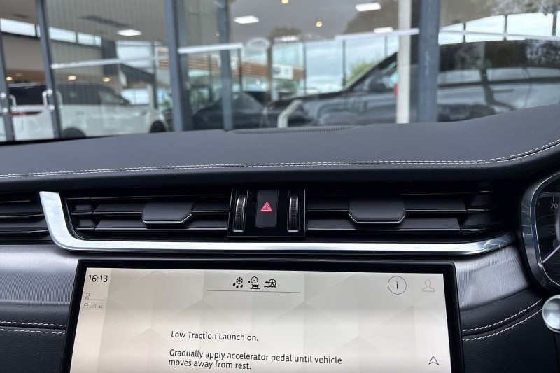 Used Jaguar F-Pace 2022 for sale - 76980873: Photo 38