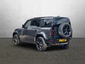 Used Land Rover Defender 2024 for sale - 79629053: Photo