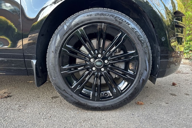 Used Land Rover Range Rover Evoque 2025 for sale - 78165932: Photo 9