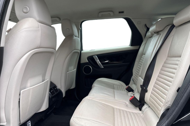 Used Land Rover Discovery Sport 2020 for sale - 77718111: Photo 4