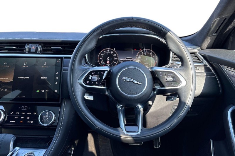 Used Jaguar F-Pace 2024 for sale - 77758767: Photo 15