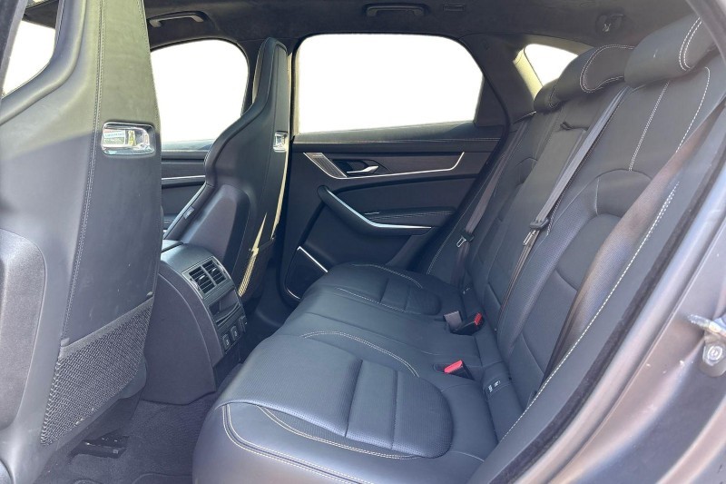 Used Jaguar F-Pace 2024 for sale - 77758767: Photo 4